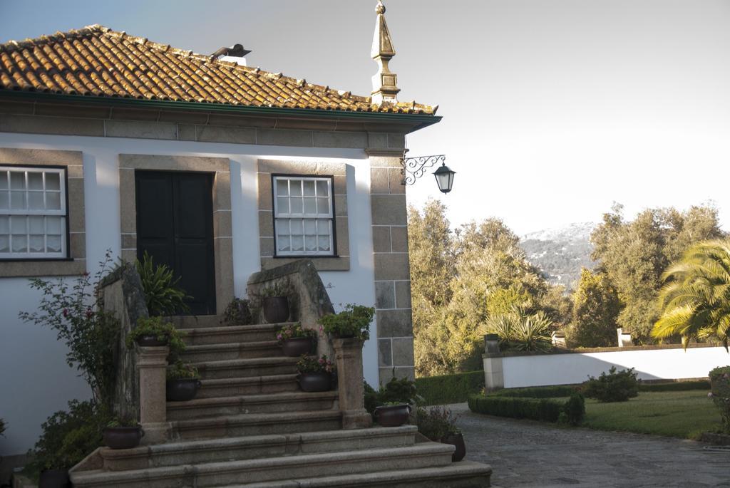 הוילה קאבקסיירס דה באסטו Casa De Santa Comba מראה חיצוני תמונה